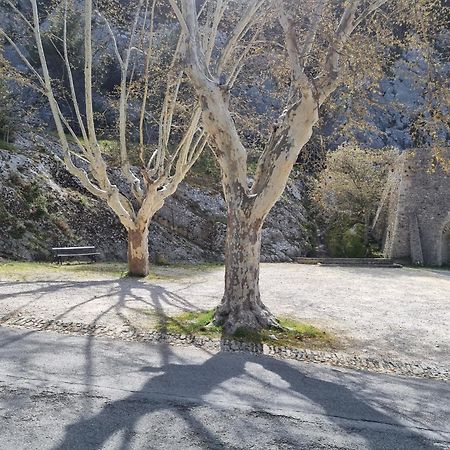 Gite De L'Escanson Un Temps Pour Soi Robion en Luberon Exterior foto
